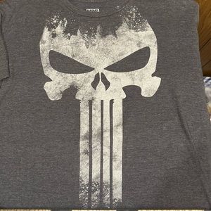 Marvel Punisher Black Graphic T-shirt Size XL Mens Adult Comic Graphic Tee Skull